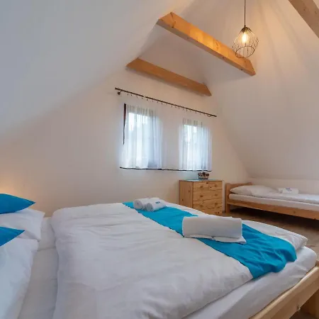Bara 2 By Interhome بيت للعطل Stráž nad Nežárkou